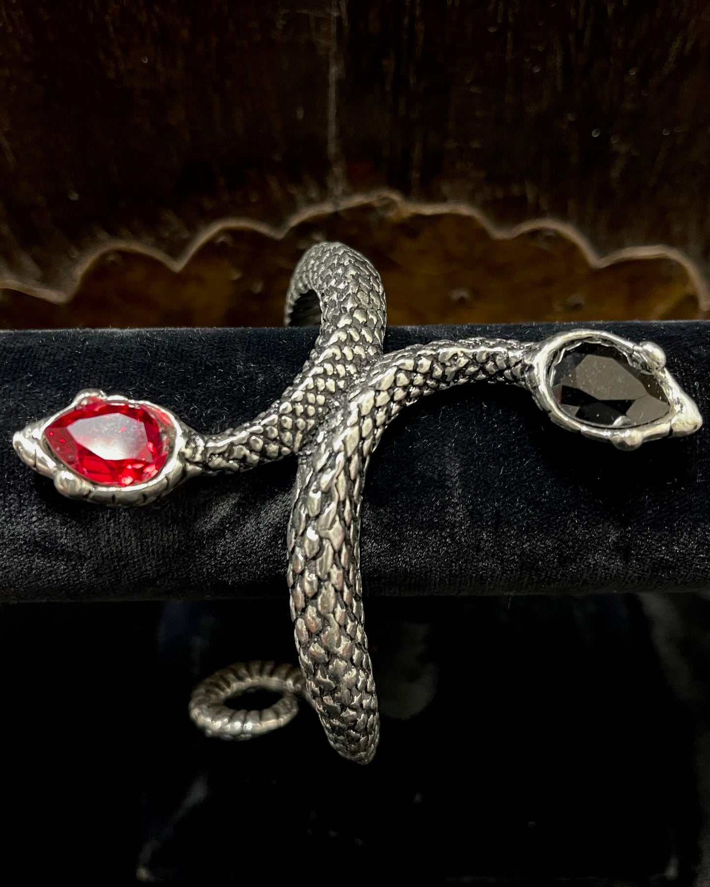 Shrine of Hollywood DOUBLE SNAKE BRACELET