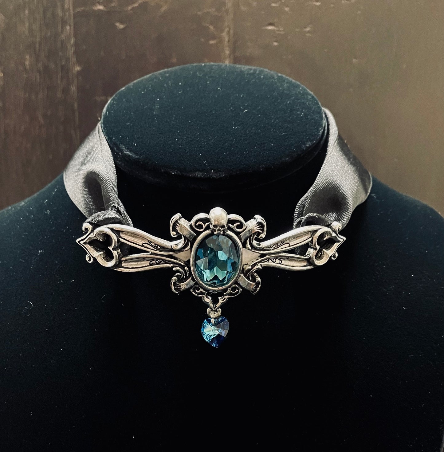 Shrine of Hollywood ACQUAMARINE CRYSTAL CHOKER OR HEADPIECE Jewelry - Necklaces and Chokers