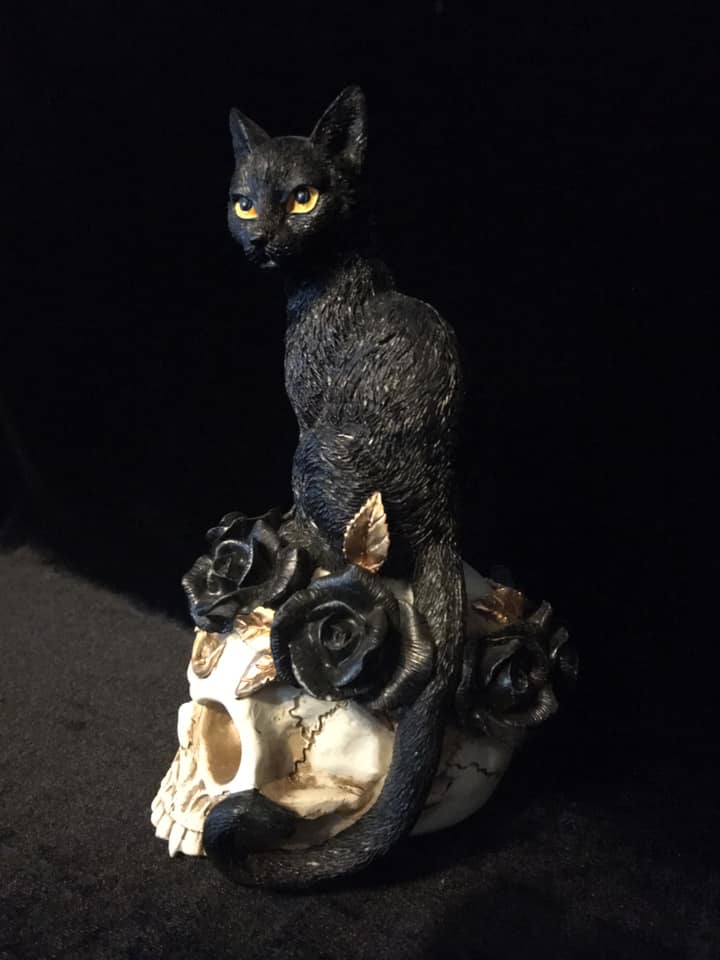 THE ALCHEMIST'S CAT Shrine of Hollywood art Treasures and Relics