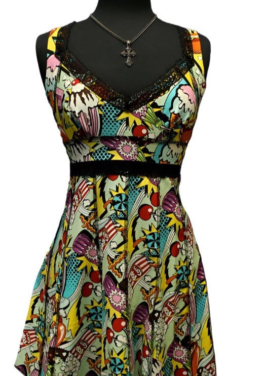 VINTAGE STYLE COCKTAIL DRESS - DRIVE-THRU PRINT Small VINTAGE STYLE COCKTAIL DRESS - DRIVE-THRU PRINT Small