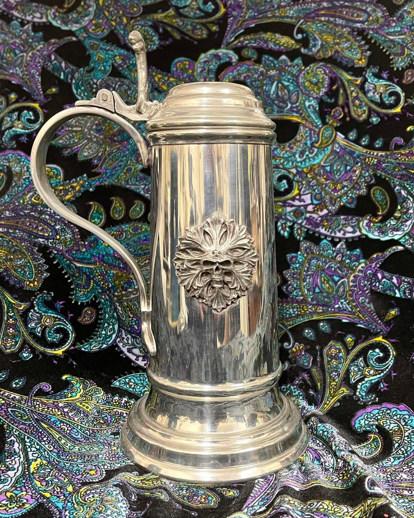 GREEN MAN SKULL BEER MUG Shrine of Hollywood Decor Goblets and Glassware Housewares Treasures and Relics