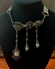 BLACK ROSES/WHITE CRYSTALS NECKLACE