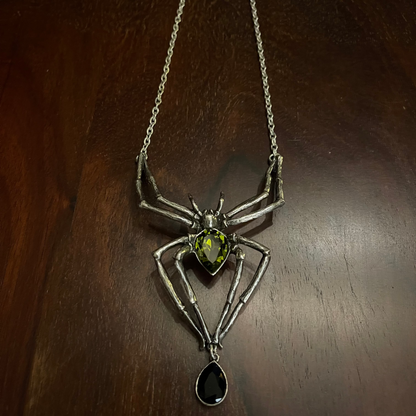 EMERALD VENOM NECKLACE Shrine of Hollywood Necklace Gothic Necklace Jewelry - Necklaces and Chokers Spider necklace