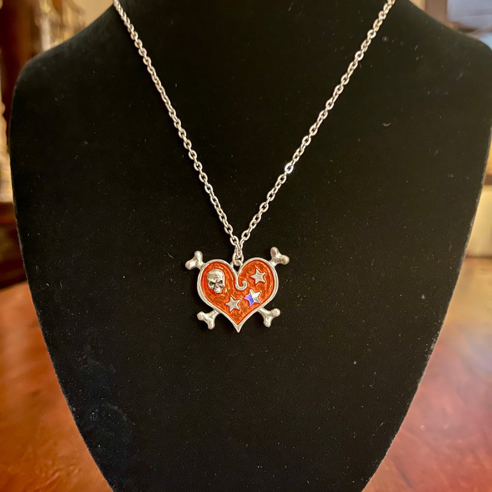 CROSSBONE HEART