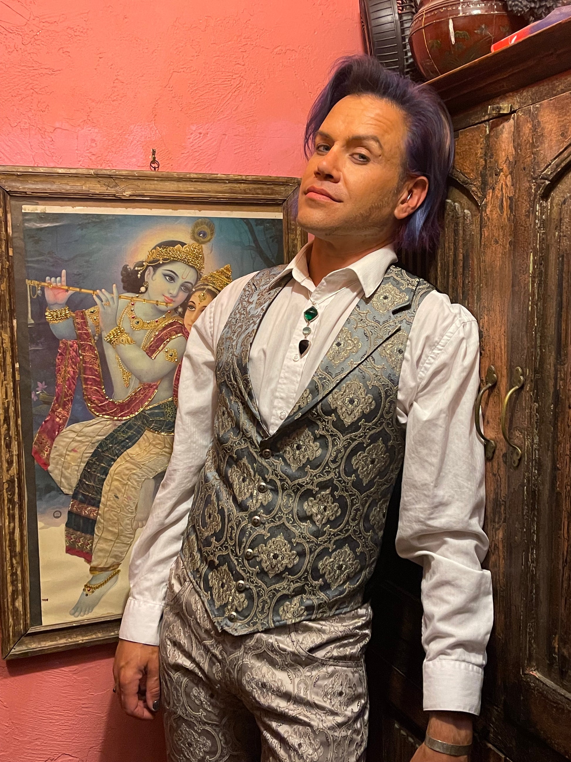 ARISTOCRAT VEST - EDWARDIAN BROCADE ARISTOCRAT VEST - EDWARDIAN BROCADE