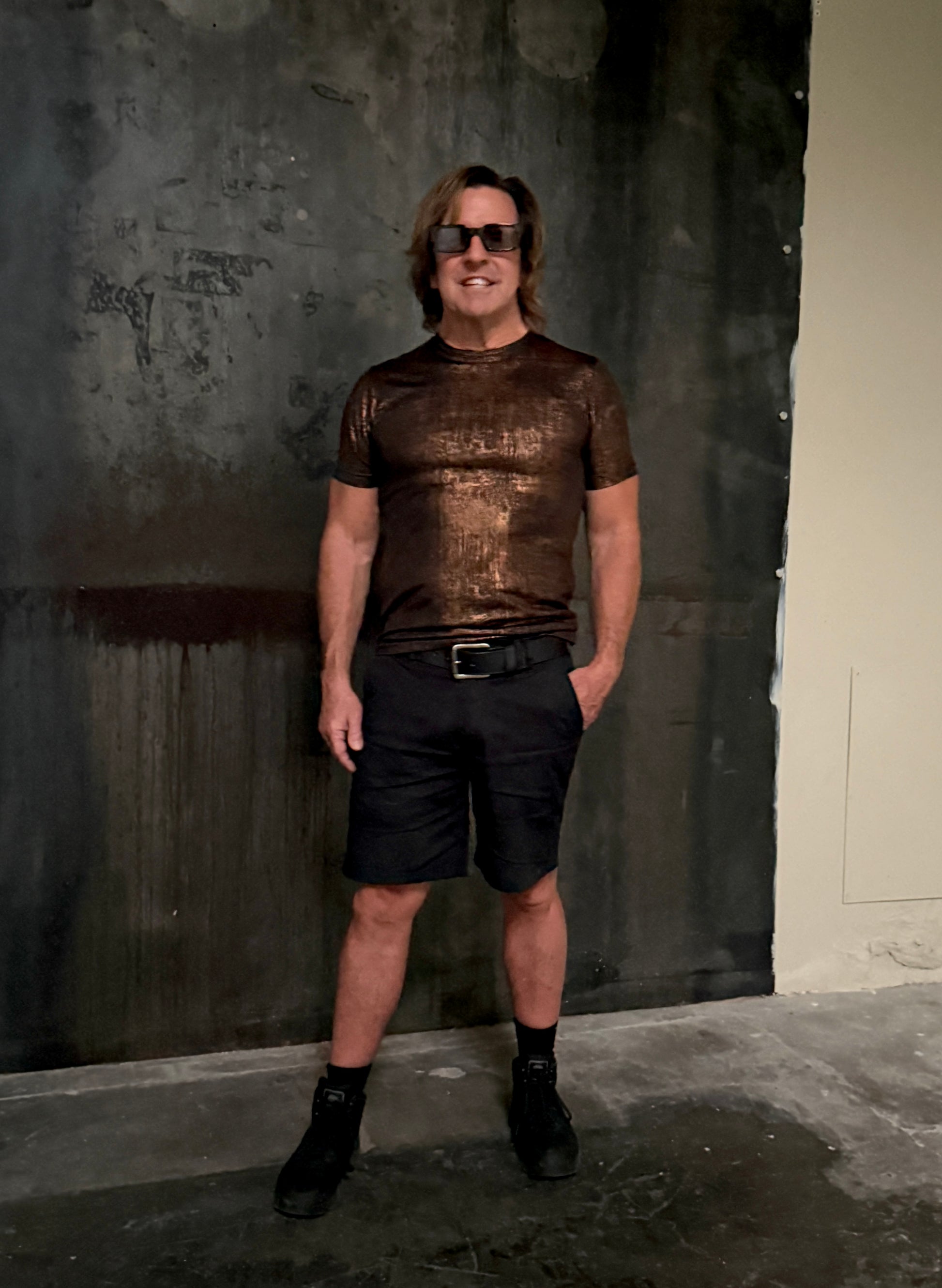 MEN'S SHORT SLEEVE TEE - METALLIC GOLD Shrine of Hollywood shirt club cyber Men's T-Shirts metallic short sleeve T-shirt