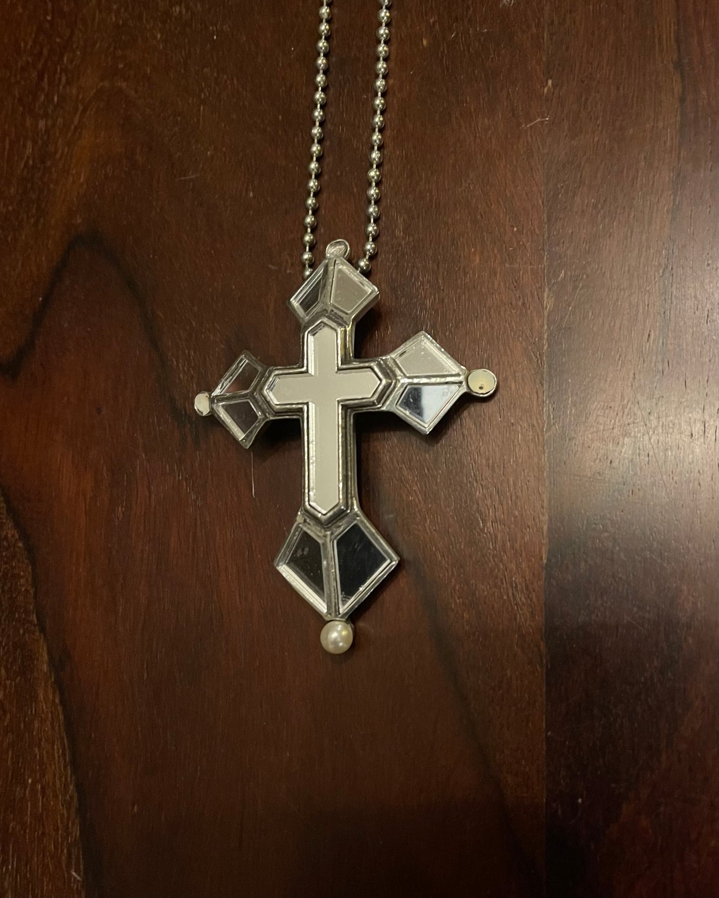 LARGE MIRRORED CROSS NECKLACE