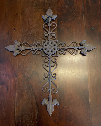 METAL WALL CROSS