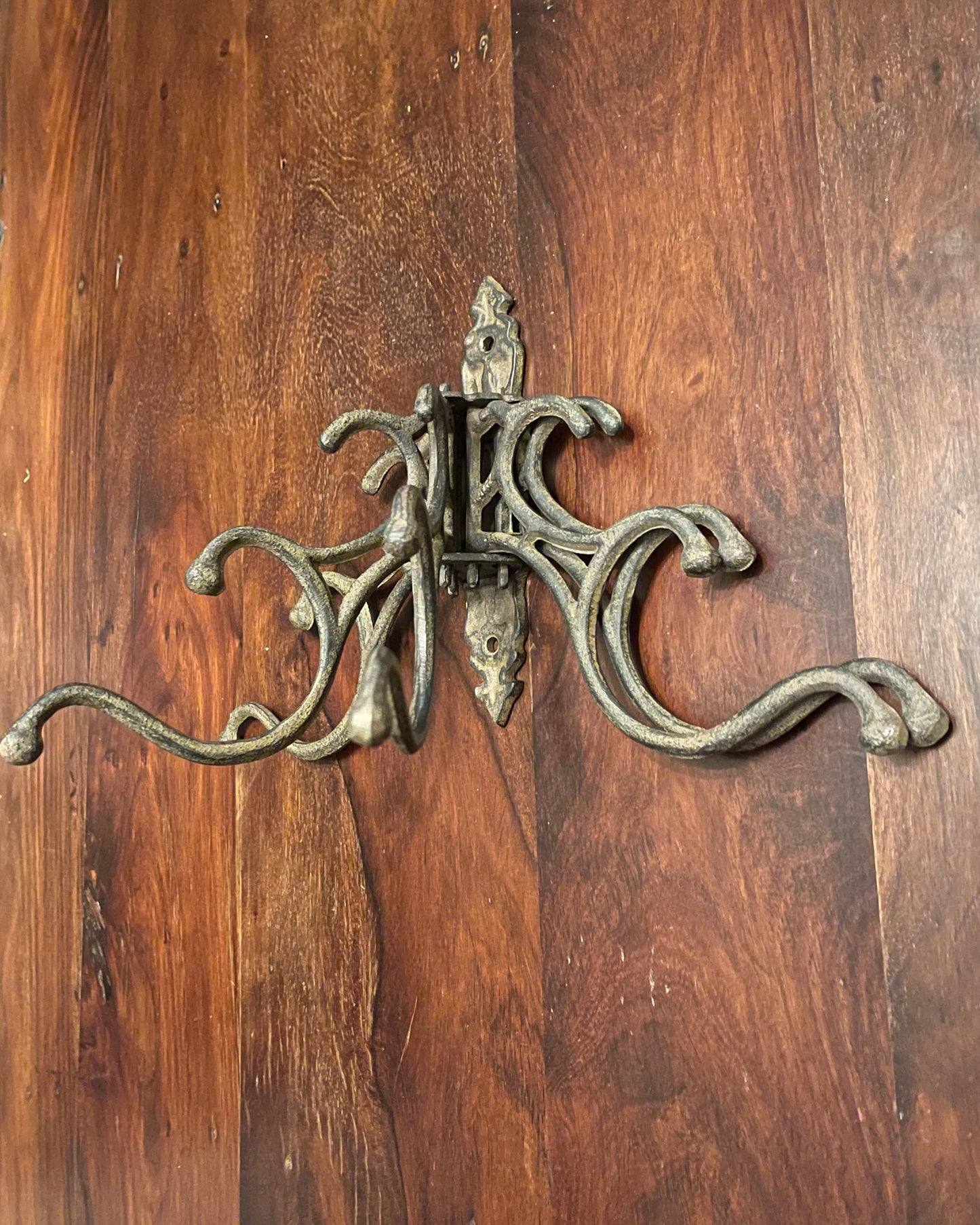 FIVE ARM METAL COAT RACK