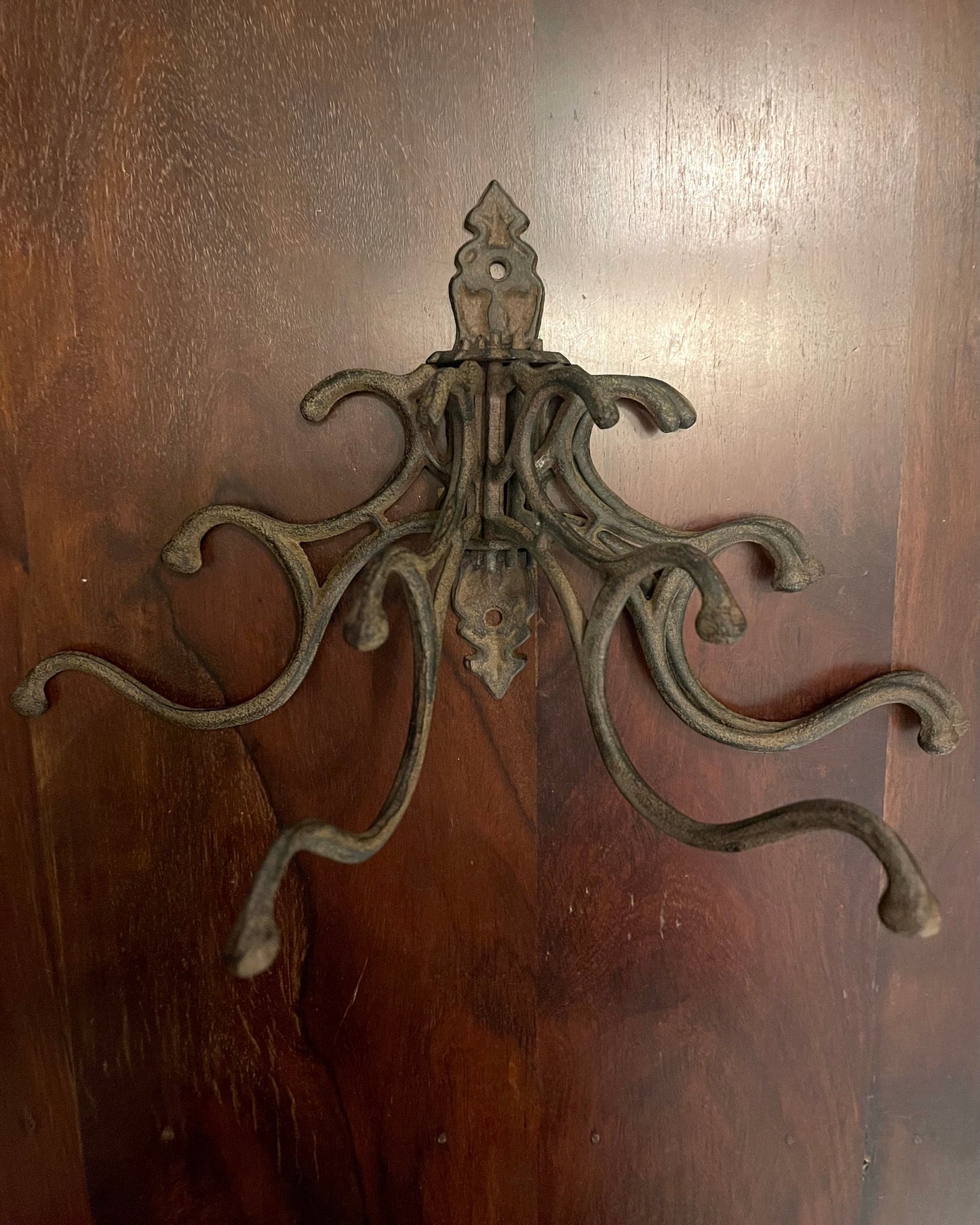 FIVE ARM METAL COAT RACK