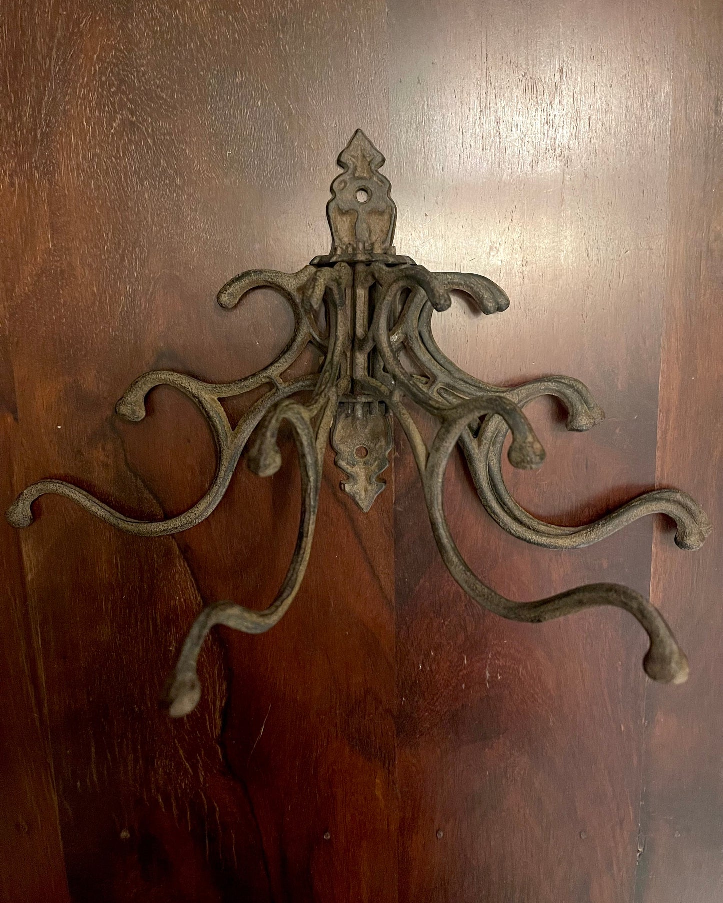 FIVE ARM METAL COAT RACK