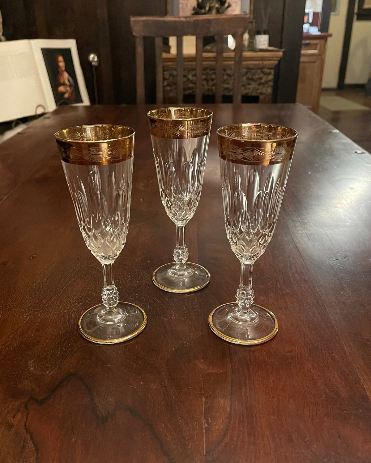 GOLD RIMMED CRYSTAL CHAMPAGNE GLASSES x 3 Shrine of Hollywood champagne flute Goblets and Glassware