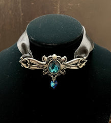 ACQUAMARINE CRYSTAL CHOKER OR HEADPIECE