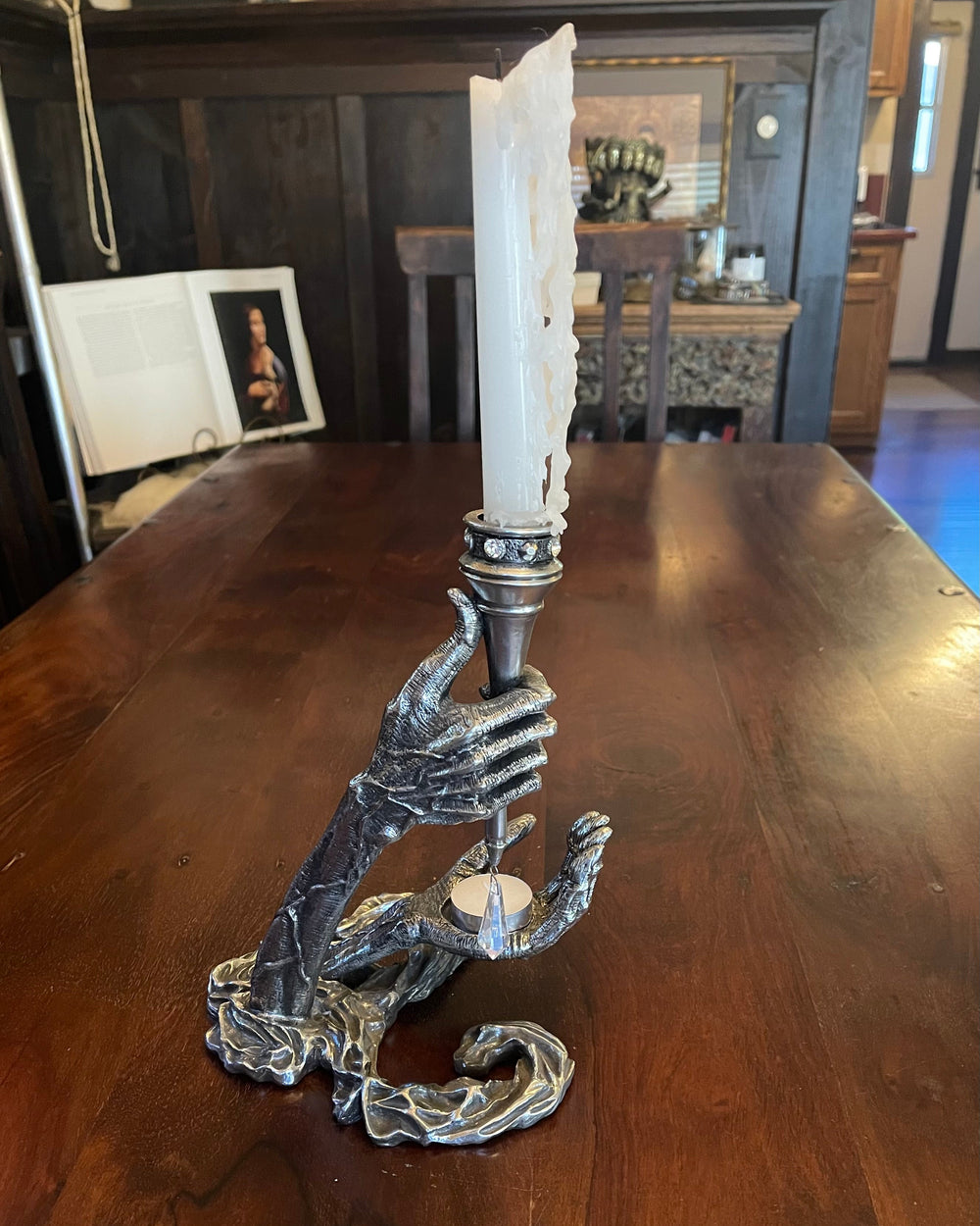 GOTHIC HANDS CANDLEHOLDER