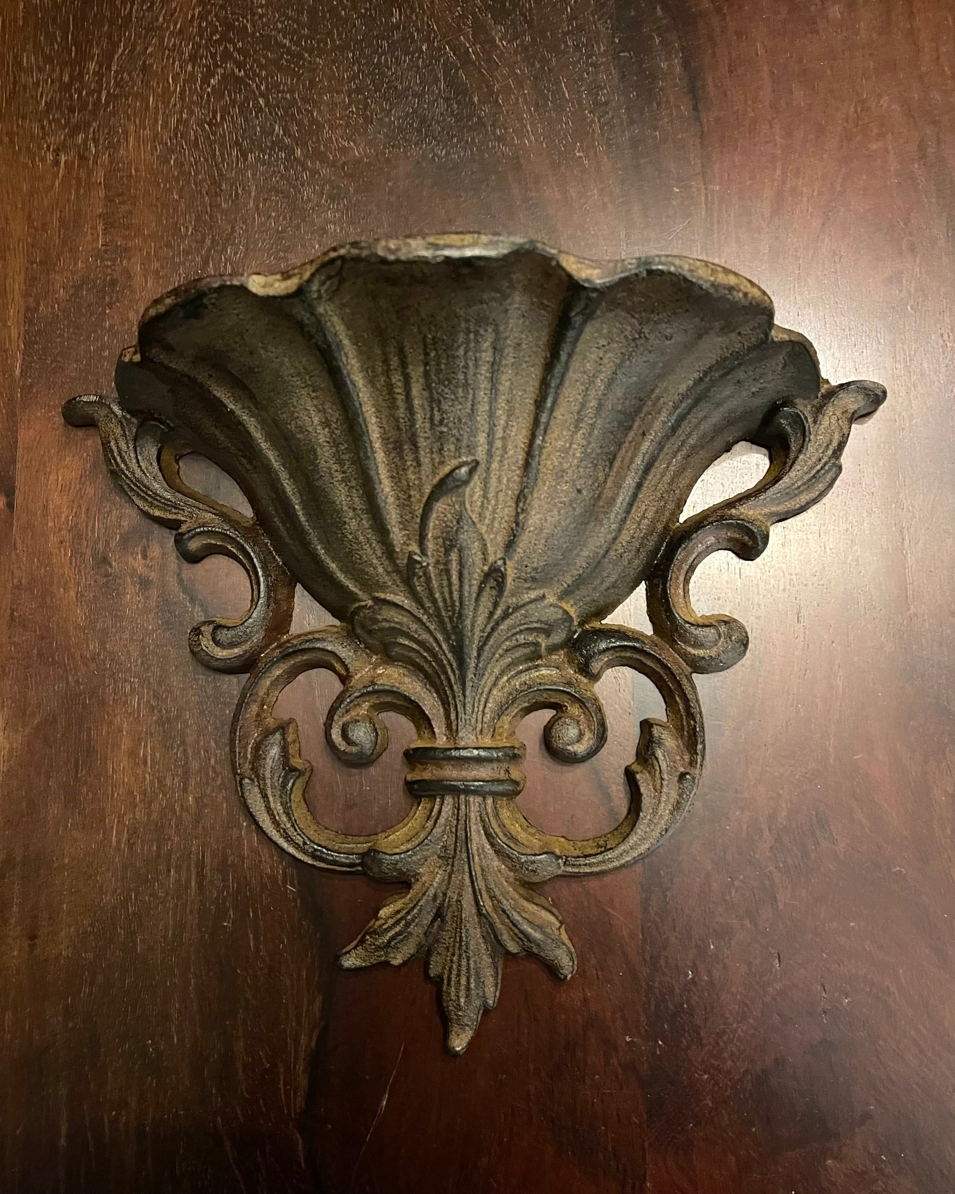 VICTORIAN WALL PLANTER Shrine of Hollywood Decor Treasures and Relics