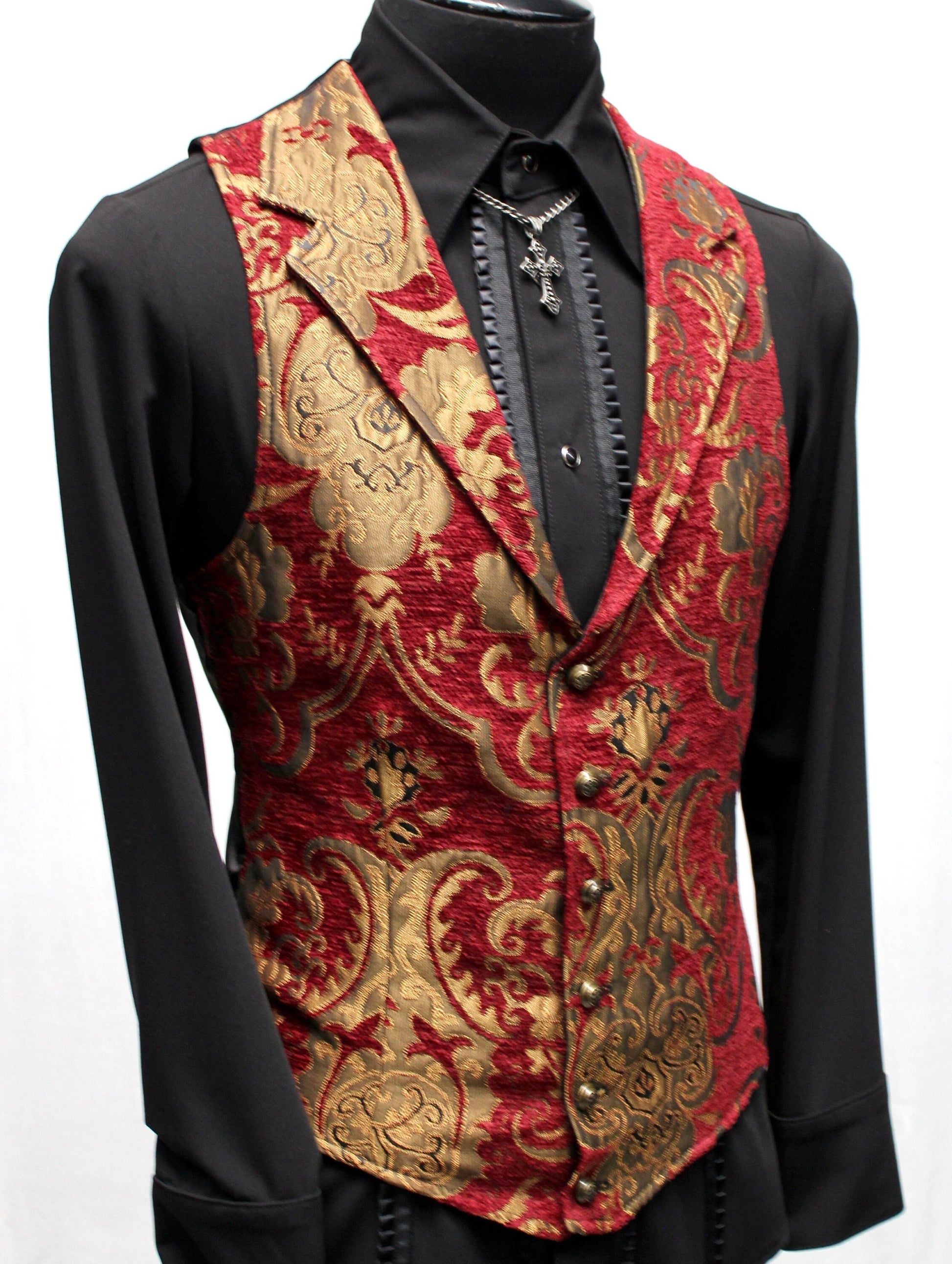 ARISTOCRAT VEST - GOLD/RED TAPESTRY Shrine of Hollywood ARISTOCRAT VEST - GOLD/RED TAPESTRY Shrine of Hollywood