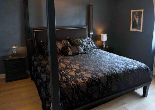 Shrine of Hollywood MEDIEVAL TAPESTRY DUVET AND PILLOW SET - BLACK/SILVER TAPESTRY - KING SIZE bed bedding duvet pillow